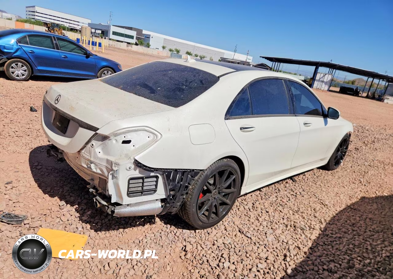 2020 Mercedes-Benz S 560 VIN:W1KUG8DB3LA564186 - 3