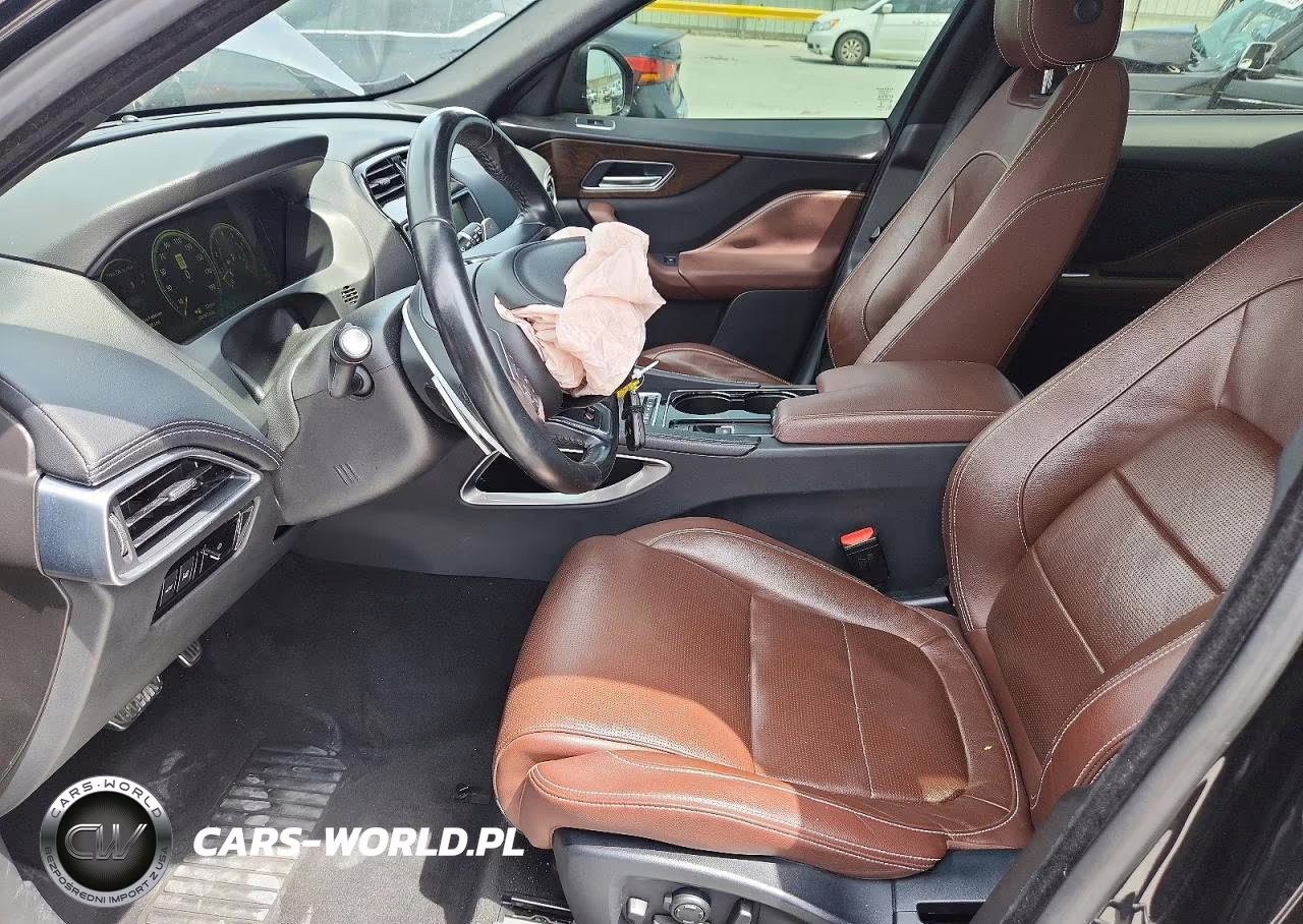 2017 Jaguar F-Pace S VIN:SADCM2BV7HA080526 - 7