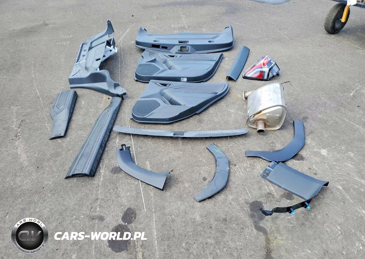 2026 Subaru Forester Premium VIN:4S4SLDD67T3052665 - 13