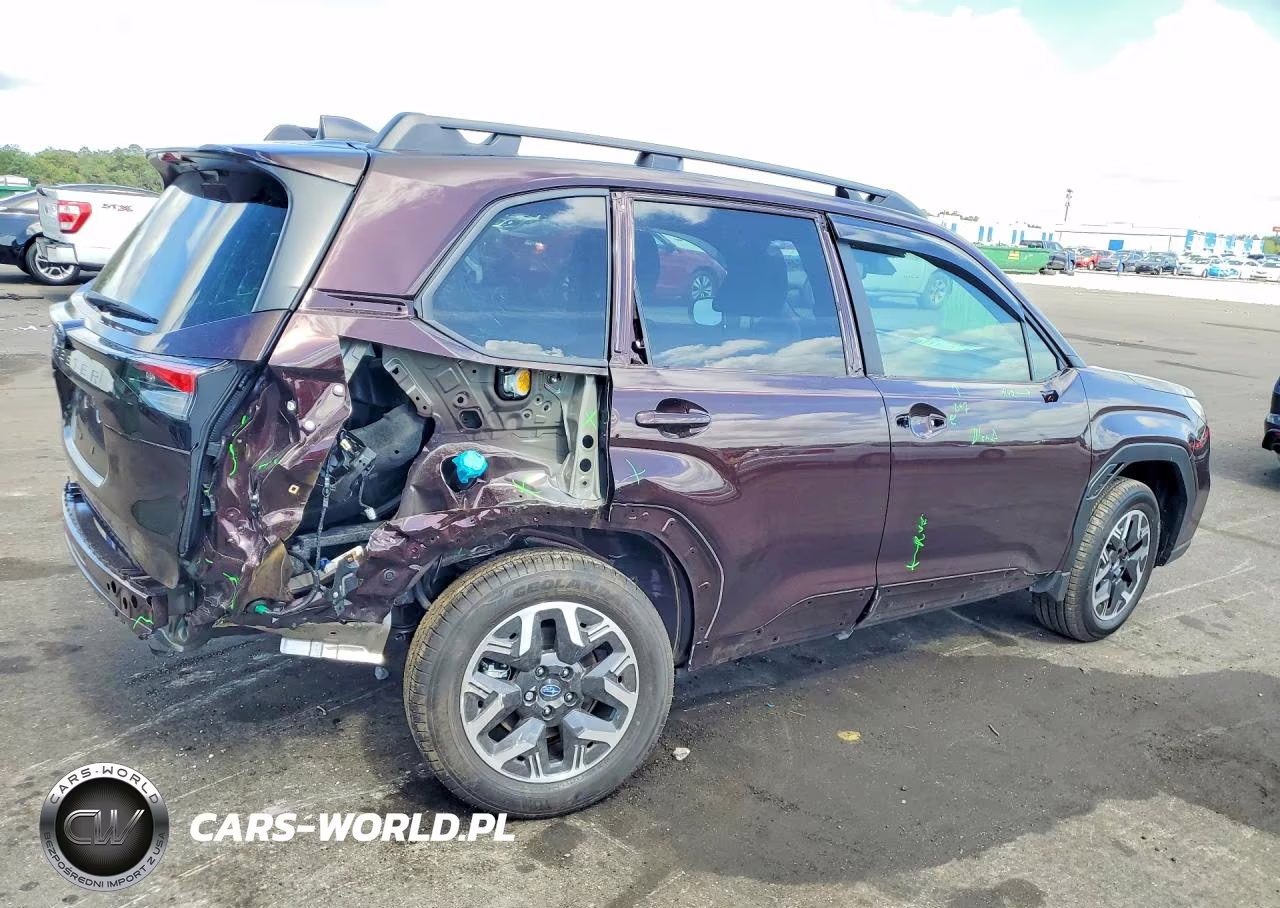 2026 Subaru Forester Premium VIN:4S4SLDD67T3052665 - 3