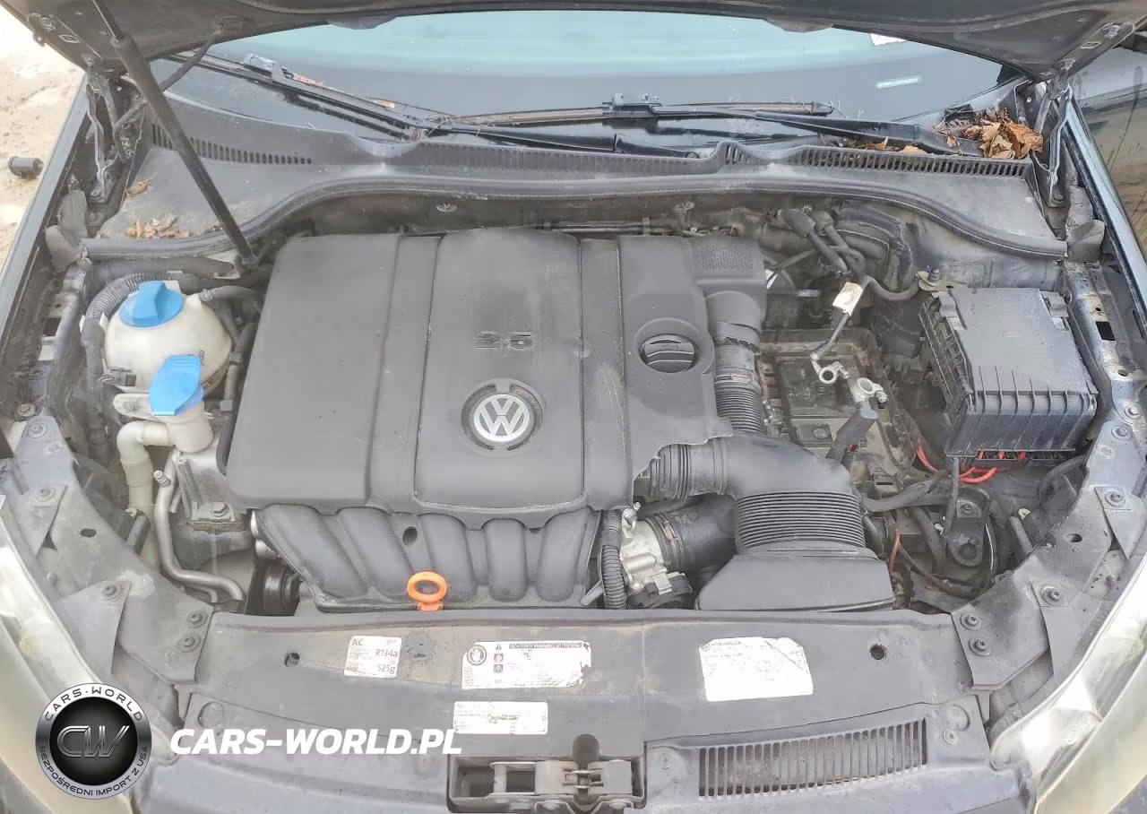 2012 Volkswagen Golf VIN:WVWAB7AJ6CW247989 - 11