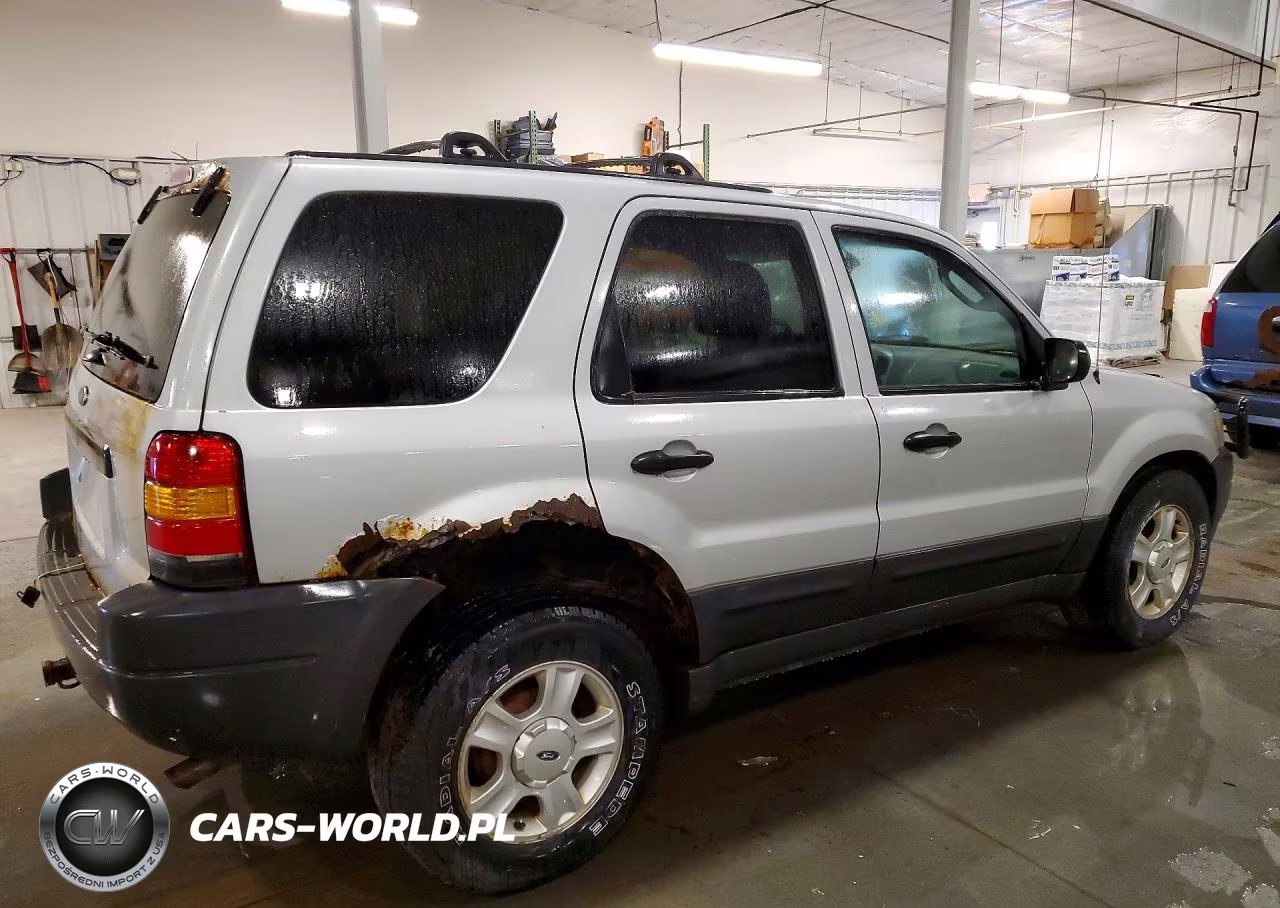 2003 Ford Escape VIN:1FMYU93173KA10187 - 3