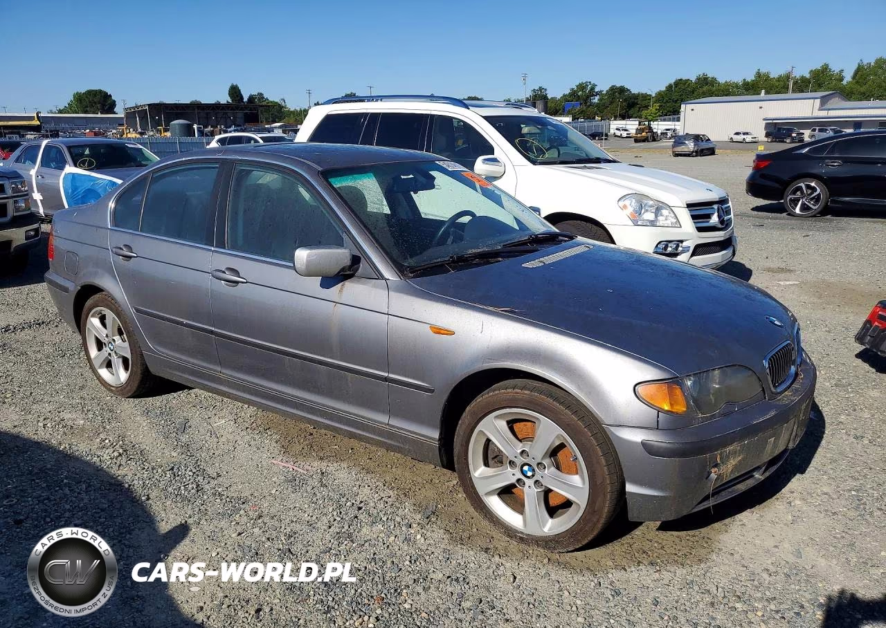 2005 BMW 330 Xi VIN:WBAEW53435PN37117 - 4