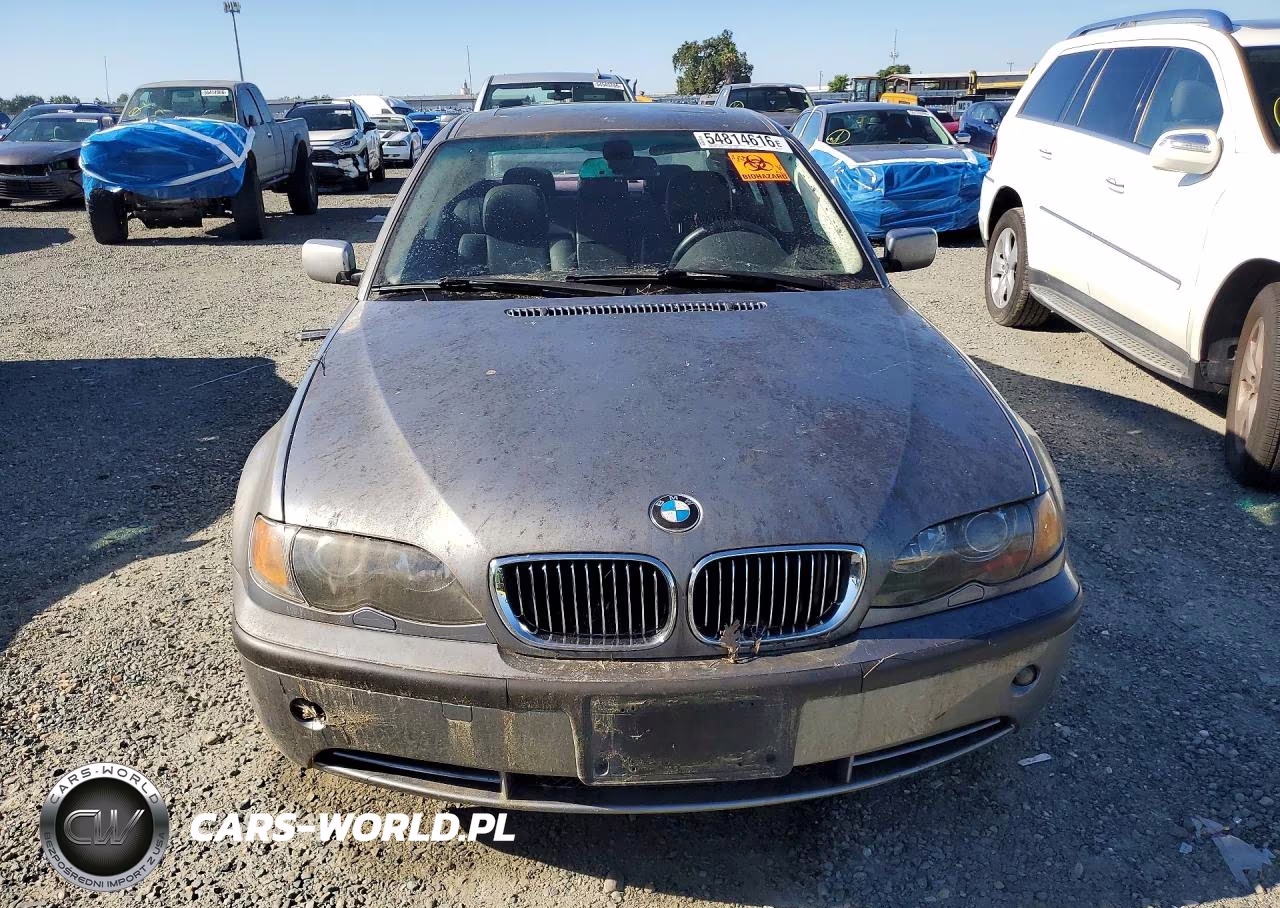 2005 BMW 330 Xi VIN:WBAEW53435PN37117 - 5