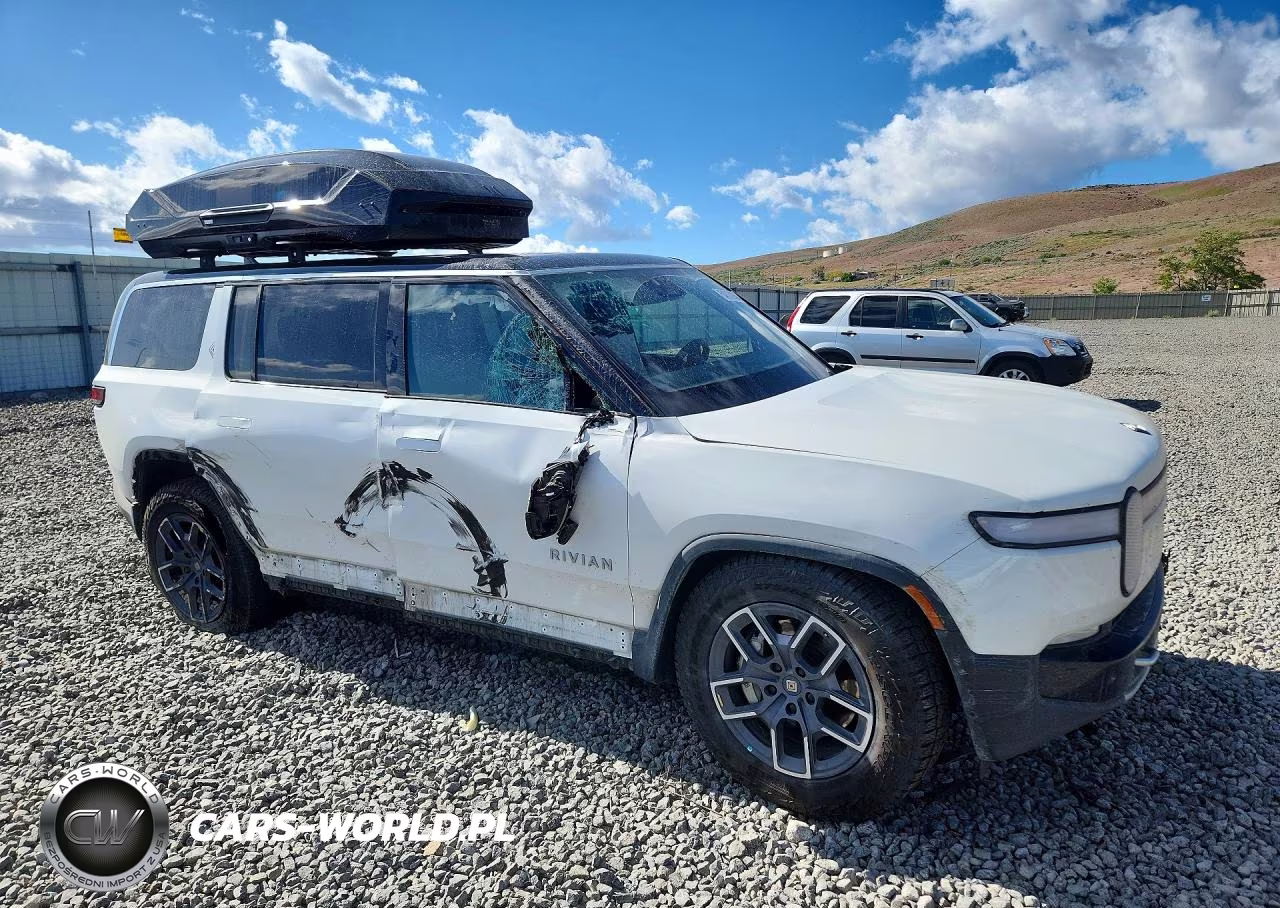 2024 Rivian R1S Adventure VIN:7PDSGBBA7RN032412 - 4