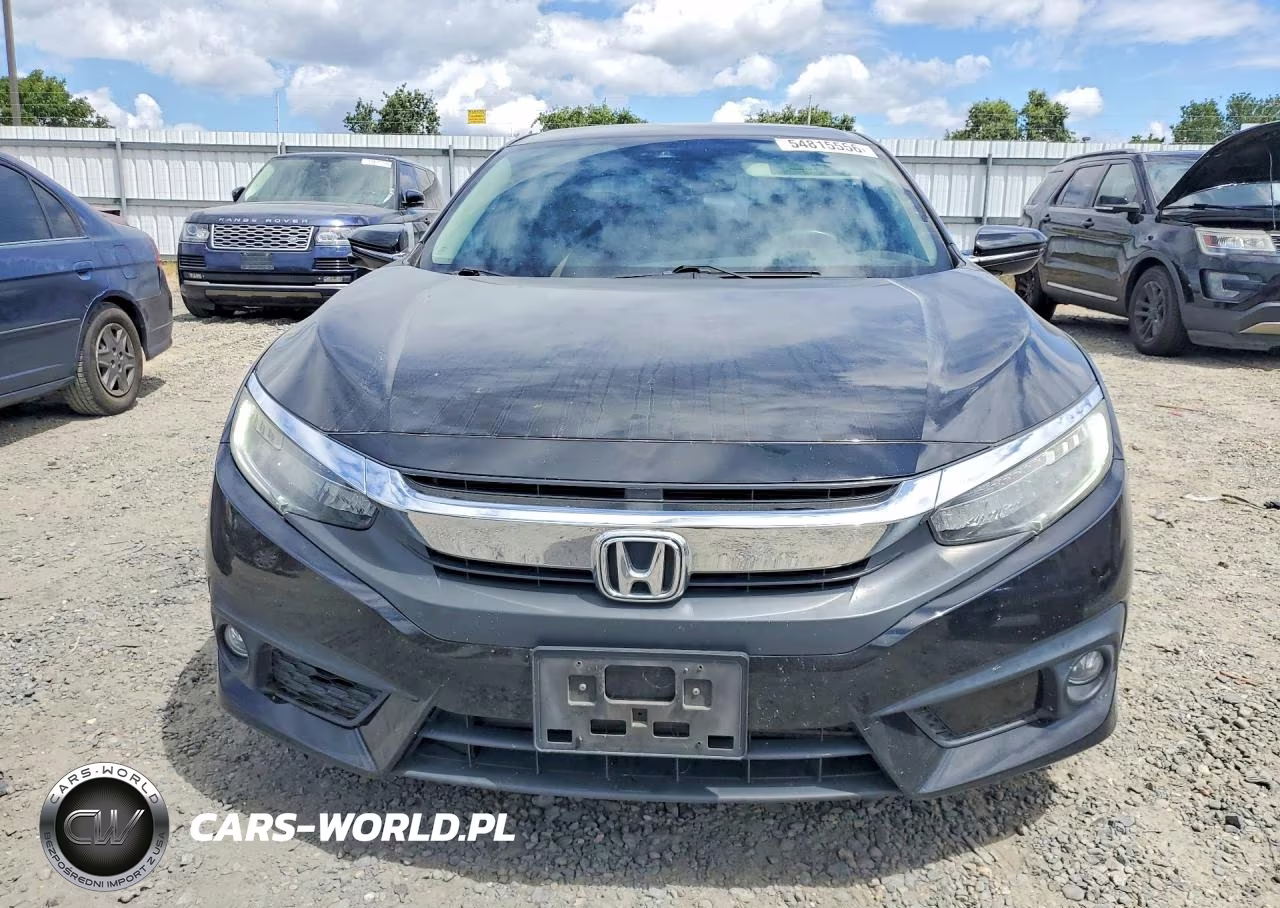 2017 Honda Civic Touring VIN:2HGFC1F9XHH654526 - 5