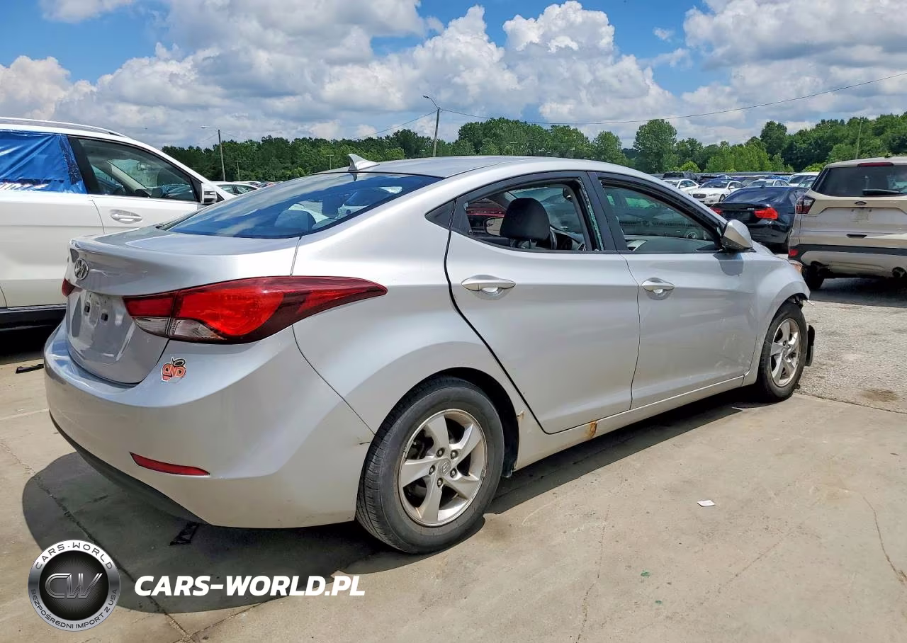 2015 Hyundai Elantra VIN:KMHDH4AE9FU328848 - 3