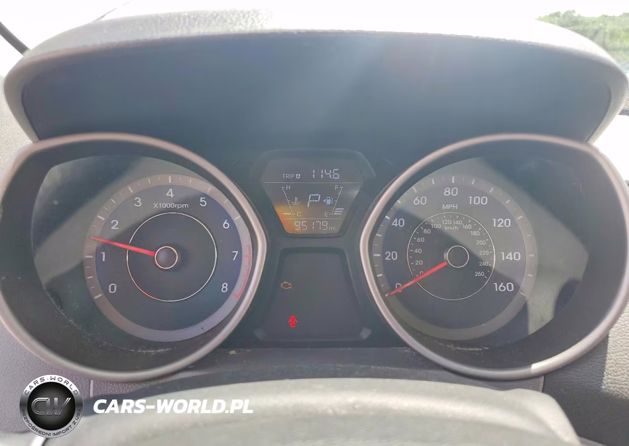 2015 Hyundai Elantra VIN:KMHDH4AE9FU328848 - 9