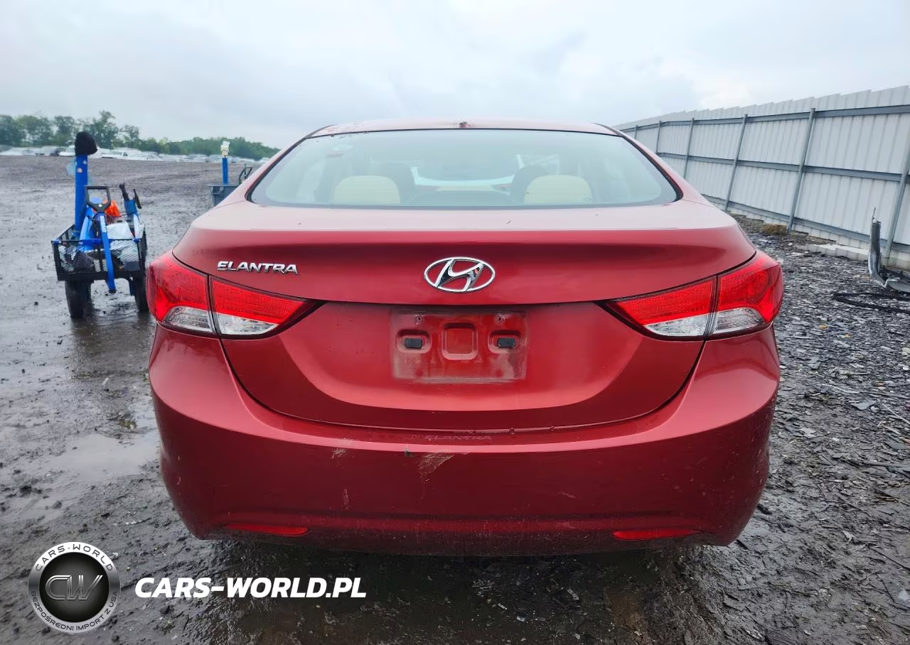 2013 Hyundai Elantra Gls VIN:5NPDH4AE8DH305783 - 6