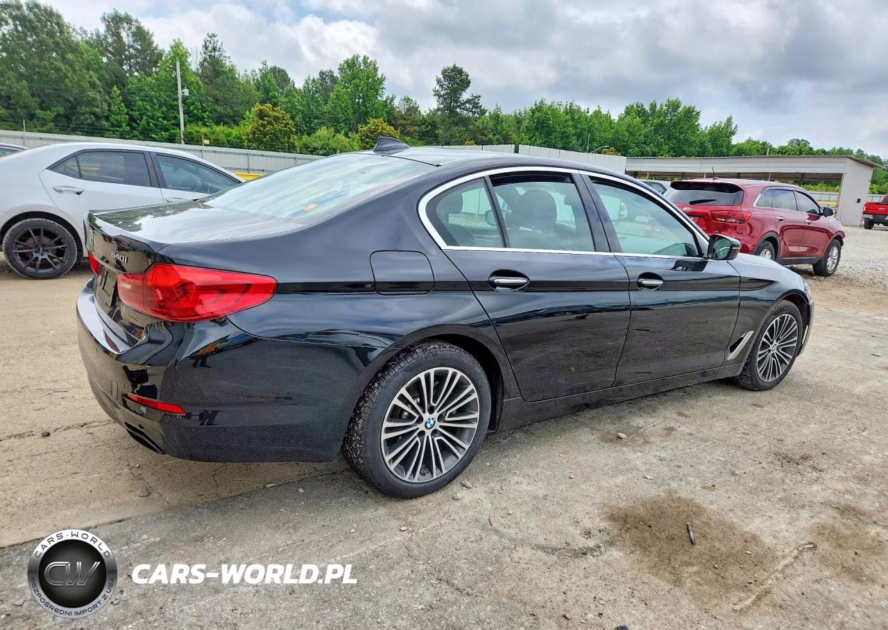 2018 BMW 540 I VIN:WBAJE5C57JWA94113 - 3