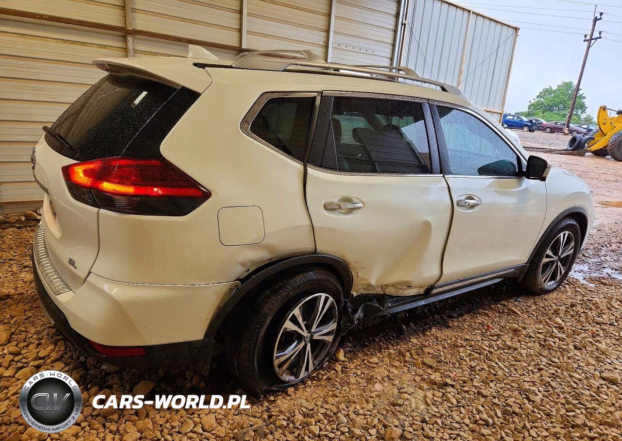 2017 Nissan Rogue S VIN:5N1AT2MT9HC828422 - 3