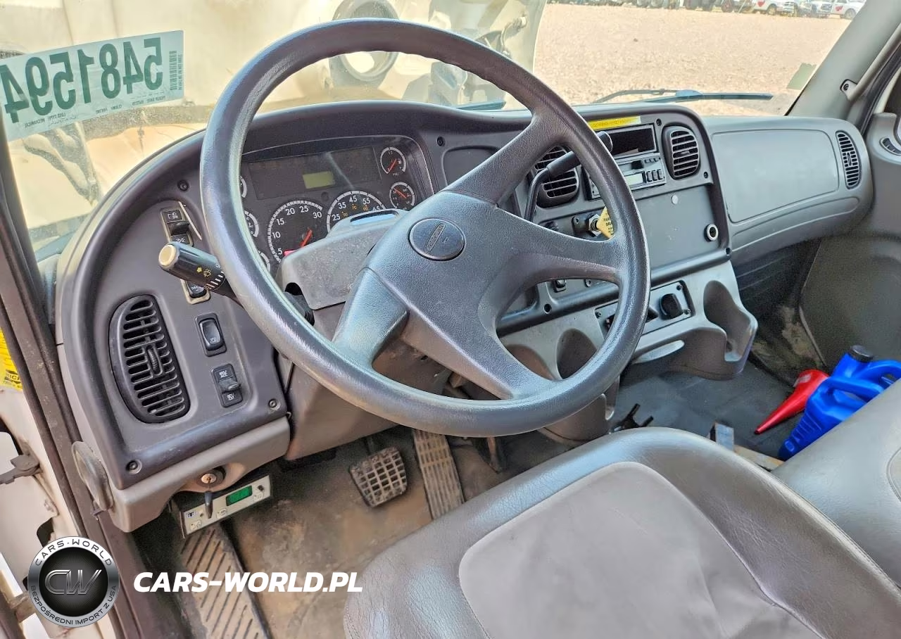 2004 Freightliner Business Class M2 Refrigerated Box Truck VIN:1FVACWDCX4HM99162 - 8