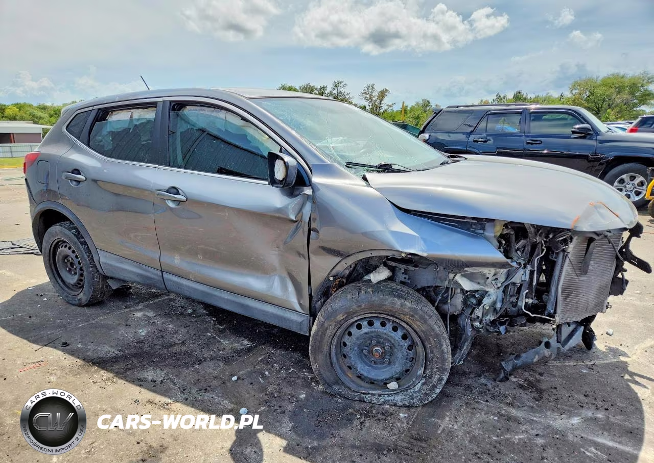 2019 Nissan Rogue Sport S VIN:JN1BJ1CP7KW241092 - 4