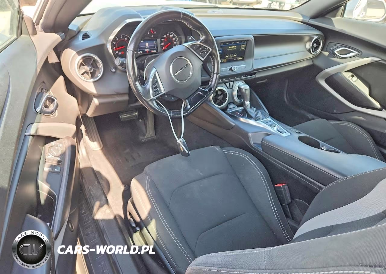 2019 Chev Camaro VIN:1G1FB3DS1K0127367 - 8