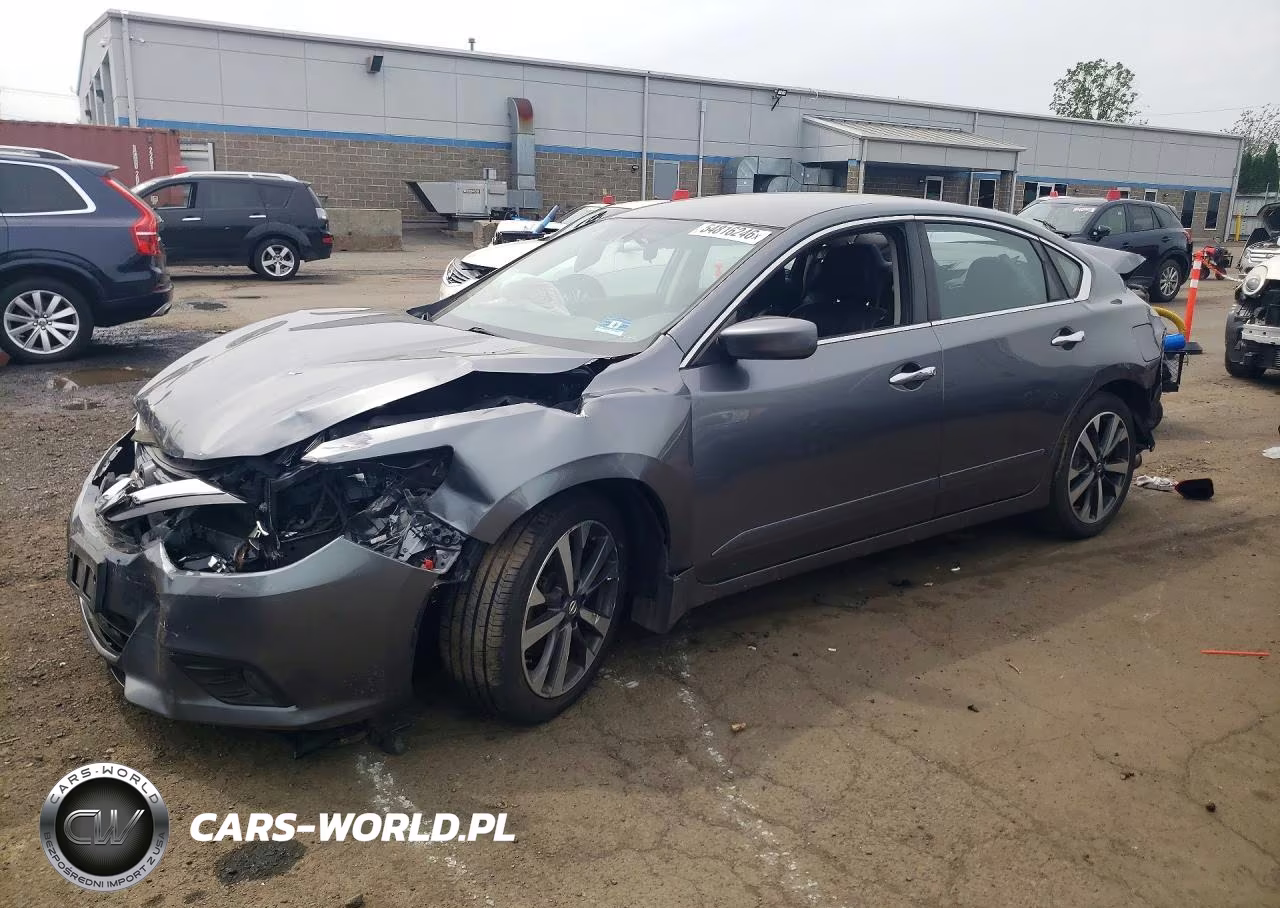 2016 Nissan Altima 2.5 Sr – zdjęcie 1 z 12