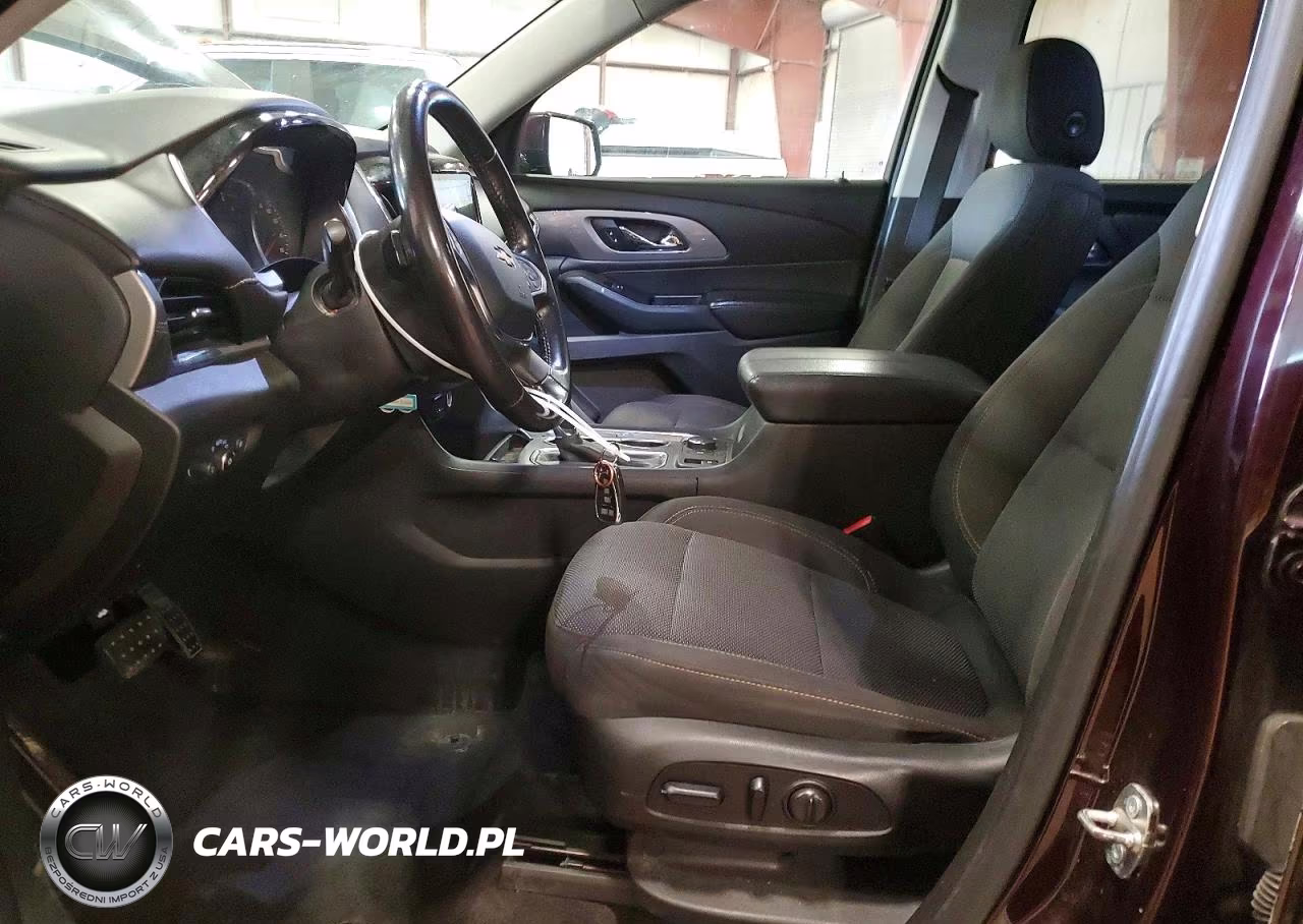 2019 Chevrolet Traverse Lt VIN:1GNERGKW0KJ102943 - 7