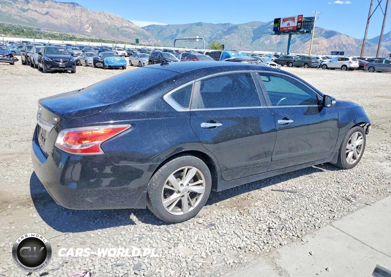2015 Nissan Altima VIN:1N4AL3AP8FC590809 - 3