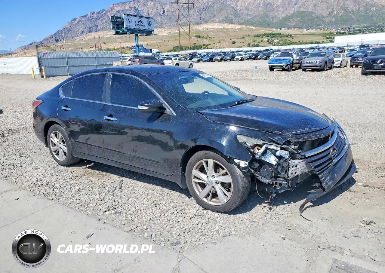 2015 Nissan Altima VIN:1N4AL3AP8FC590809 - 4