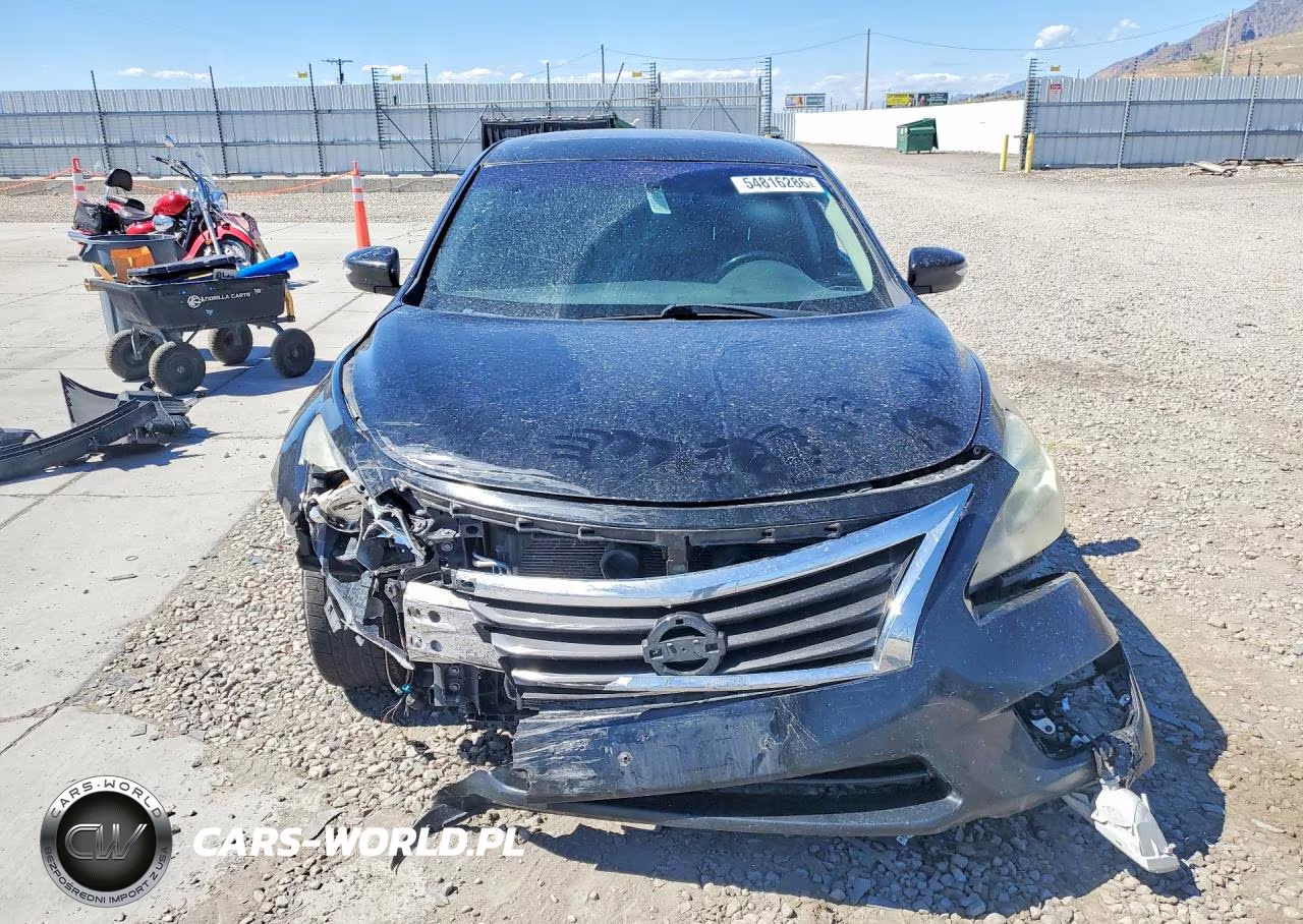 2015 Nissan Altima VIN:1N4AL3AP8FC590809 - 5