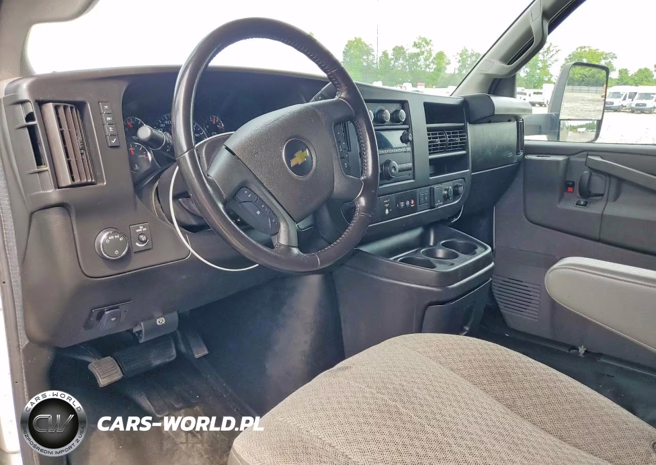 2022 Chevrolet Express Delivery Truck VIN:1HA3GTC72NN004642 - 8