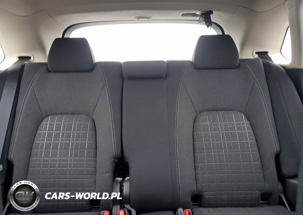 2024 Honda Hr-V Lx VIN:3CZRZ2H39RM724703 - 10