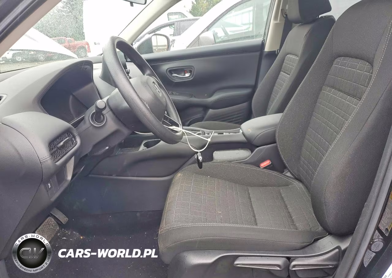 2024 Honda Hr-V Lx VIN:3CZRZ2H39RM724703 - 7
