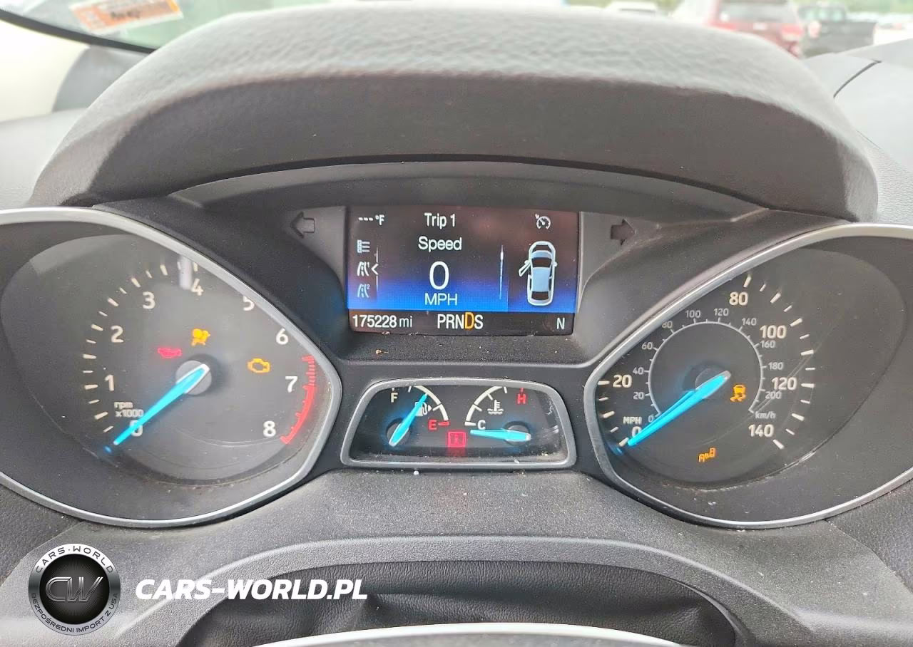2017 Ford Escape Titanium VIN:1FMCU0JD3HUC01071 - 9