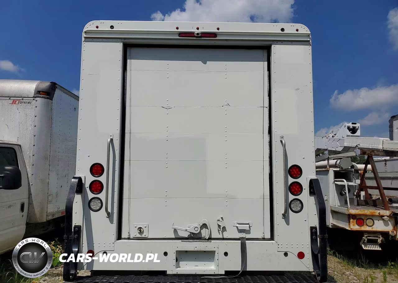 2022 Freightliner Chassis M Line Walk-In Van VIN:4UZAC1GA7NCNE9658 - 6
