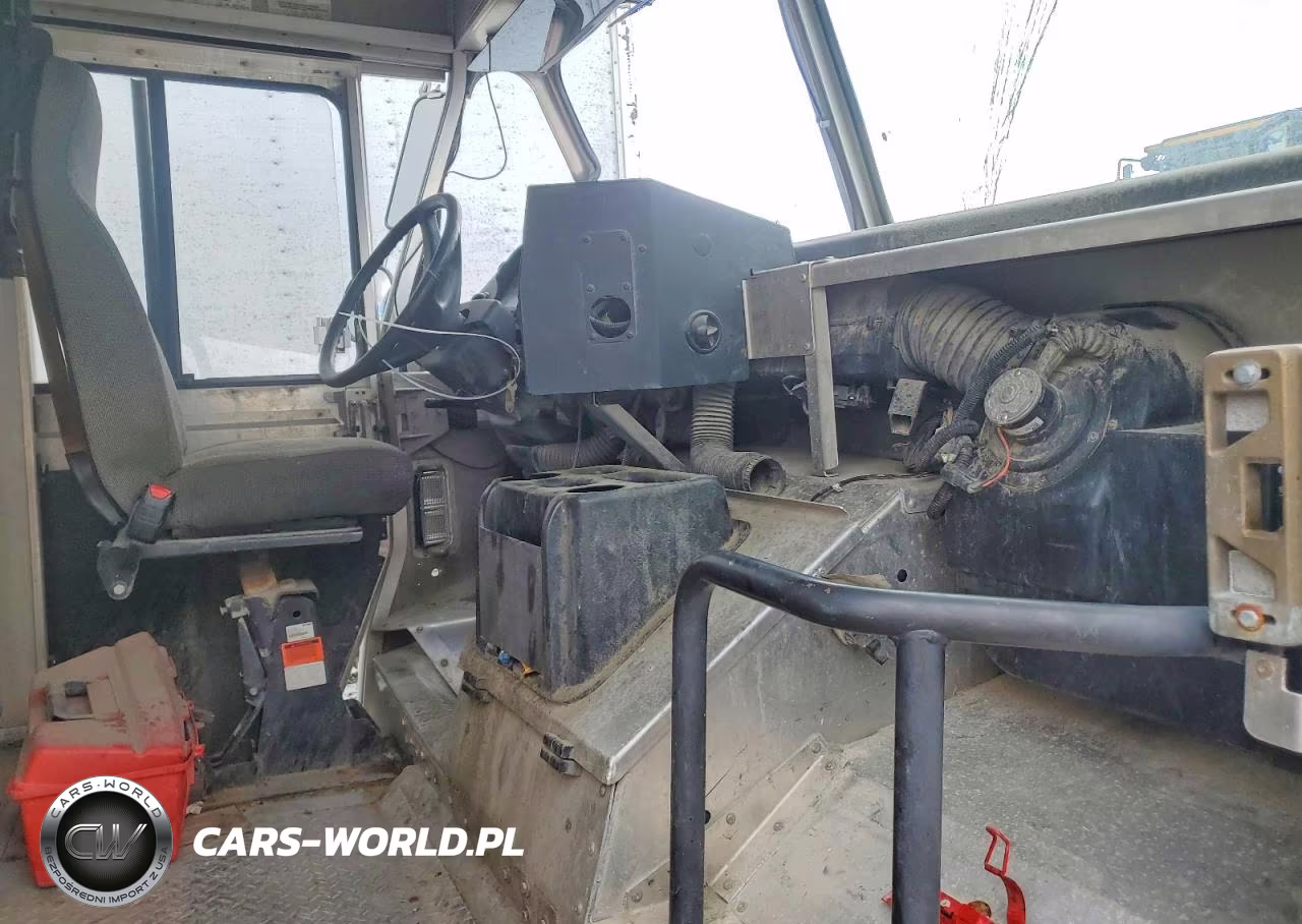 2022 Freightliner Chassis M Line Walk-In Van VIN:4UZAC1GA7NCNE9658 - 7