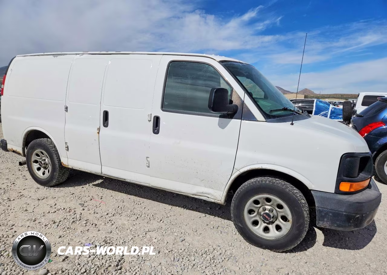 2010 GMC Savana G1500 VIN:1GTUGADX9A1117050 - 4
