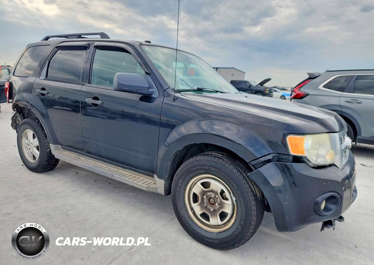 2010 Ford Escape Xlt VIN:1FMCU9DG6AKC17079 - 4