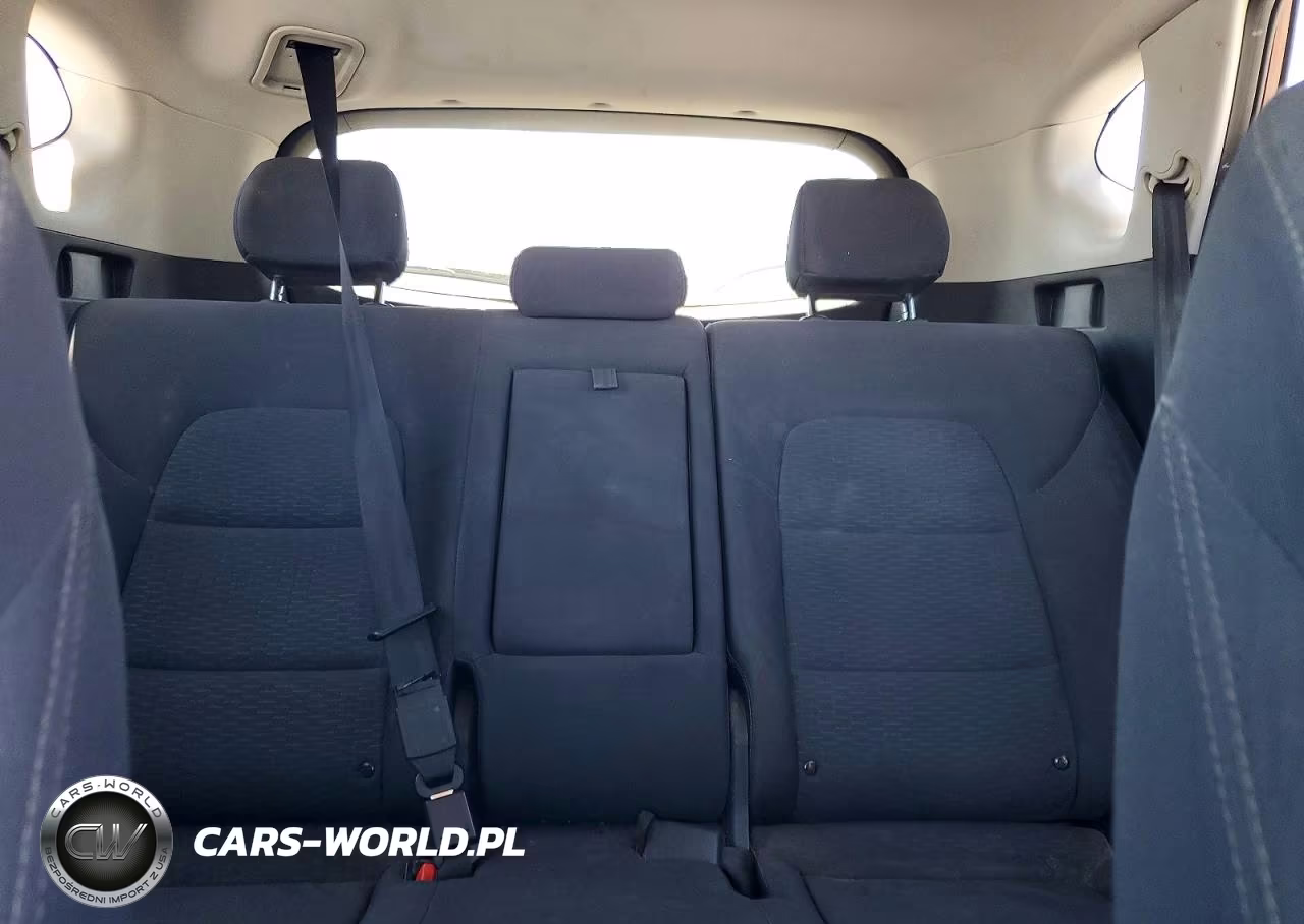 2019 Hyundai Tucson Value VIN:KM8J3CA42KU882018 - 10