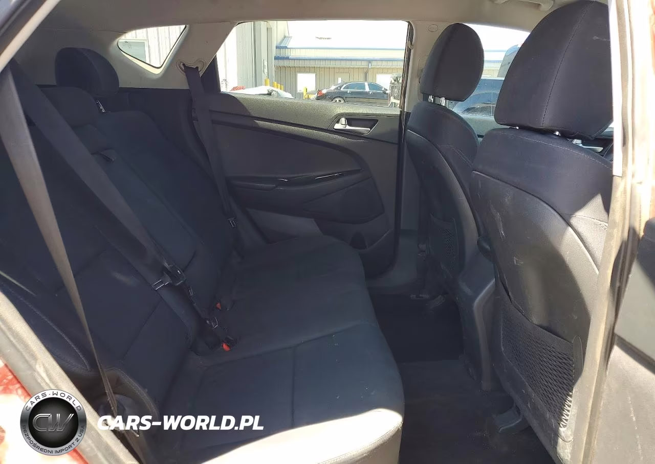 2019 Hyundai Tucson Value VIN:KM8J3CA42KU882018 - 11