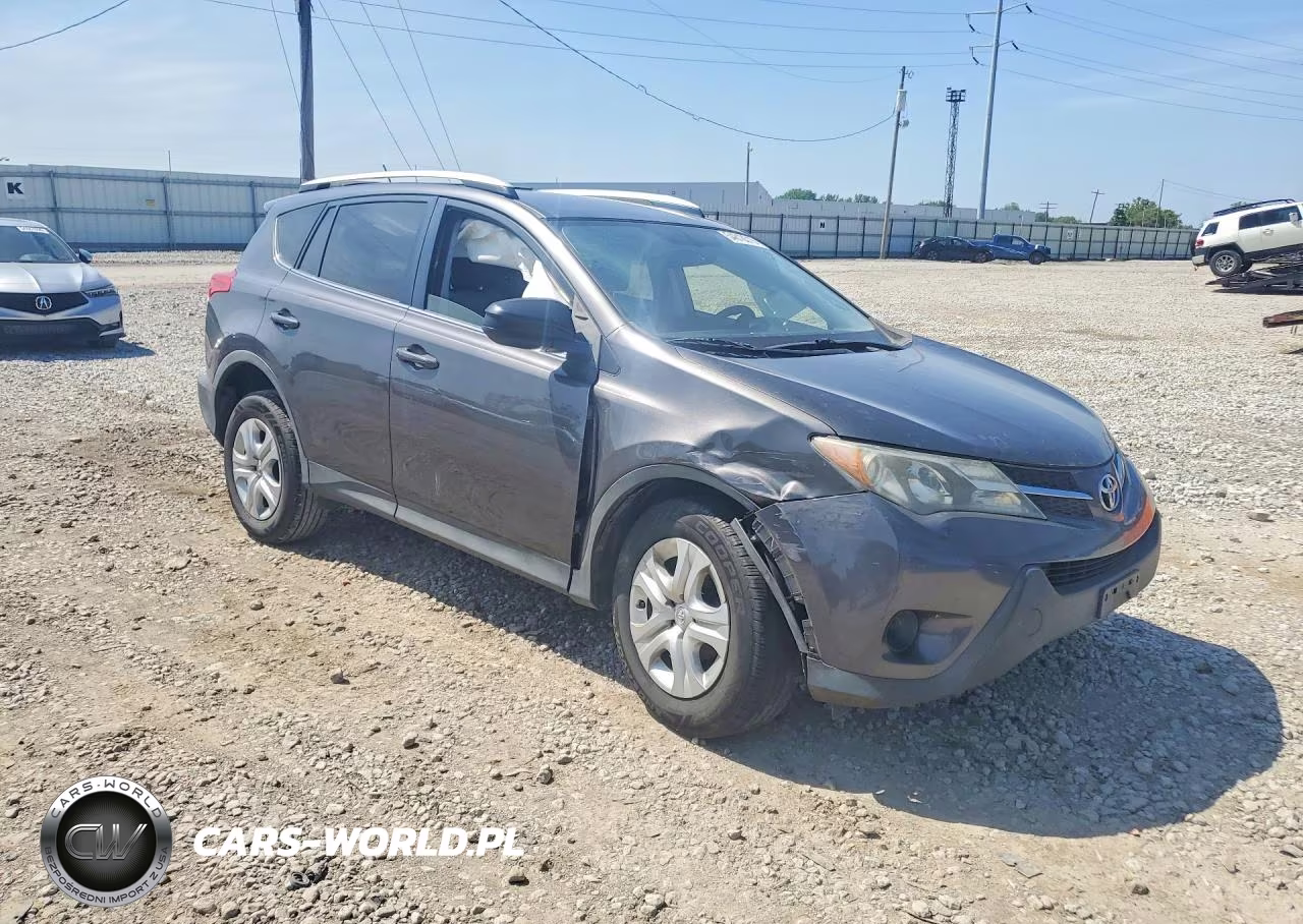 2015 Toyota Rav4 Le VIN:JTMBFREV7FJ030969 - 4