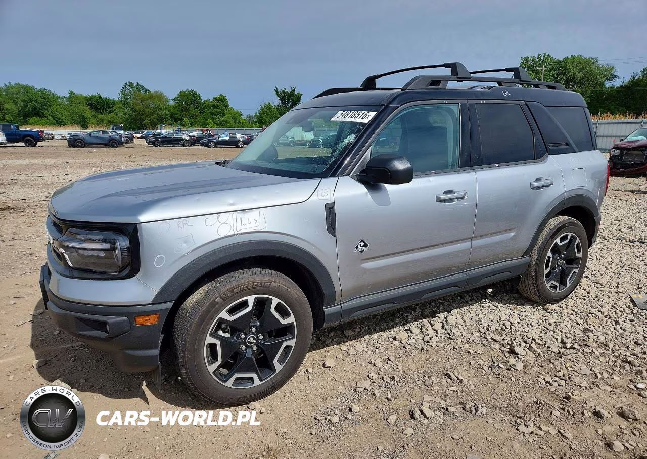 2022 Ford Bronco Sport Outer Banks – zdjęcie 1 z 13
