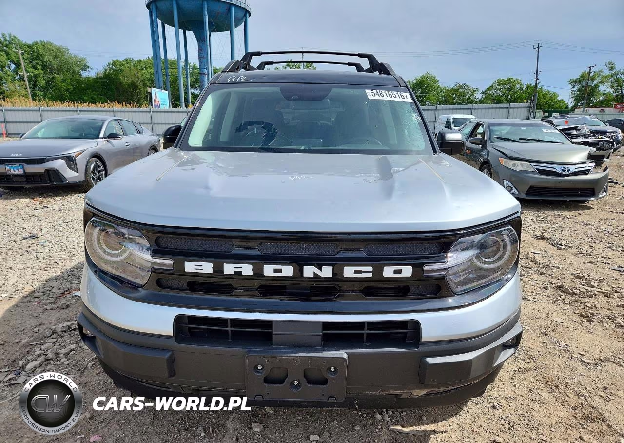2022 Ford Bronco Sport Outer Banks VIN:3FMCR9C6XNRD99641 - 5