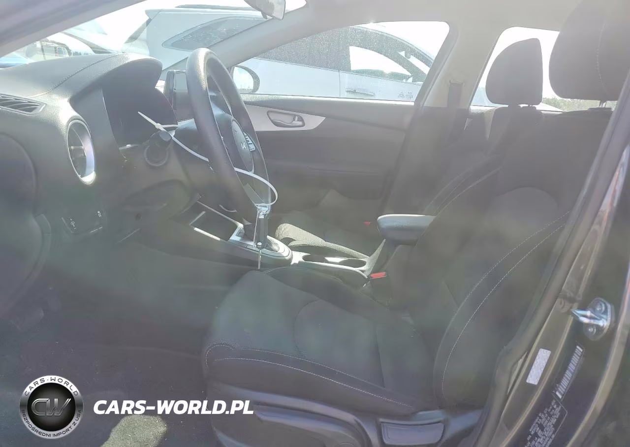 2024 Kia Forte Lxs VIN:3KPF24ADXRE799075 - 7