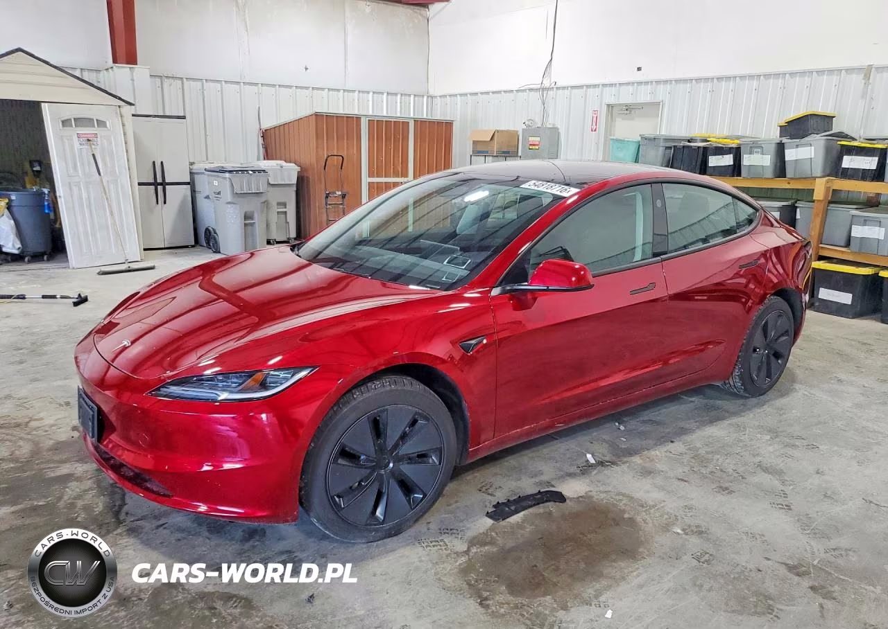 2025 Tesla Model 3 – zdjęcie 1 z 13