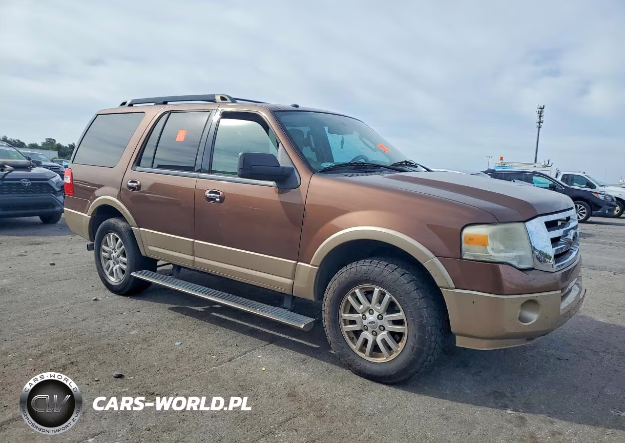 2012 Ford Expedition Xlt VIN:1FMJU1H59CEF63906 - 4