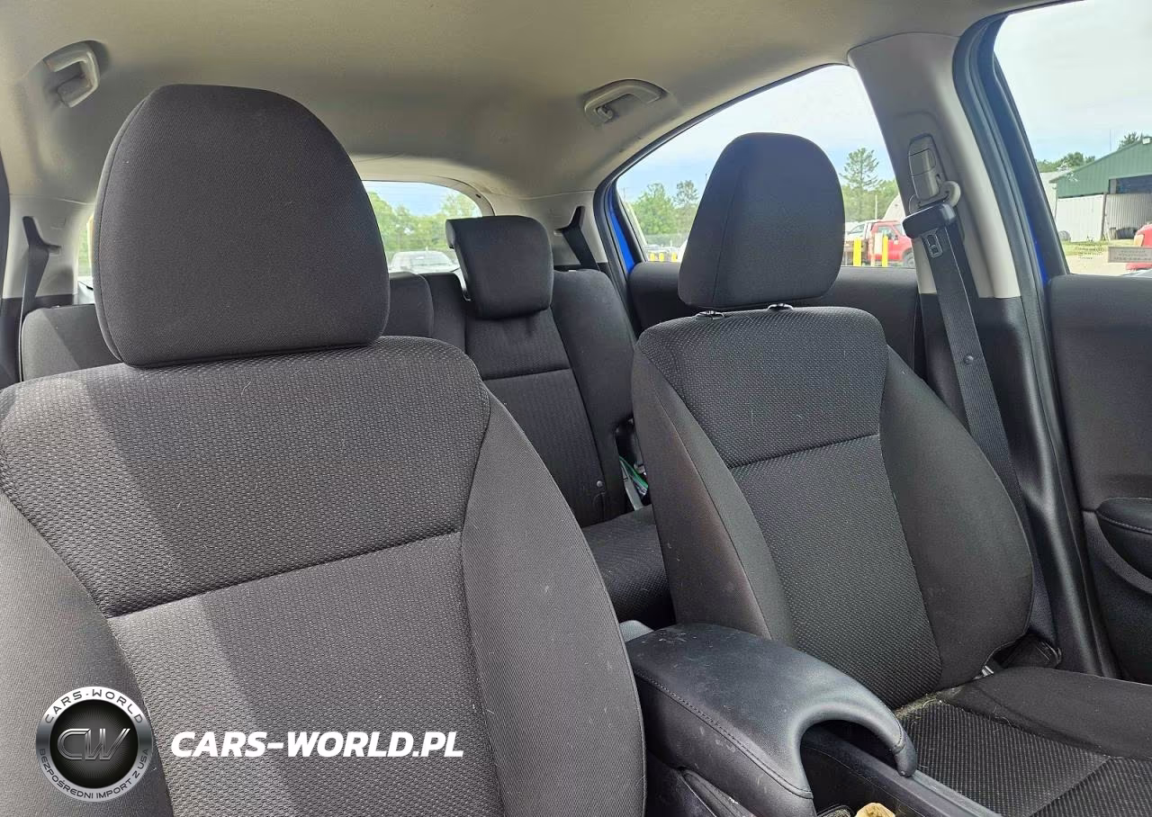 2018 Honda Hr-V Lx VIN:3CZRU6H3XJG729613 - 13