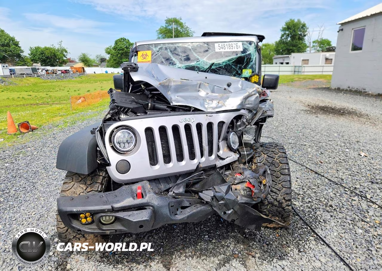 2016 Jeep Wrangler Unlimited Sport VIN:1C4HJWDG1GL346142 - 5