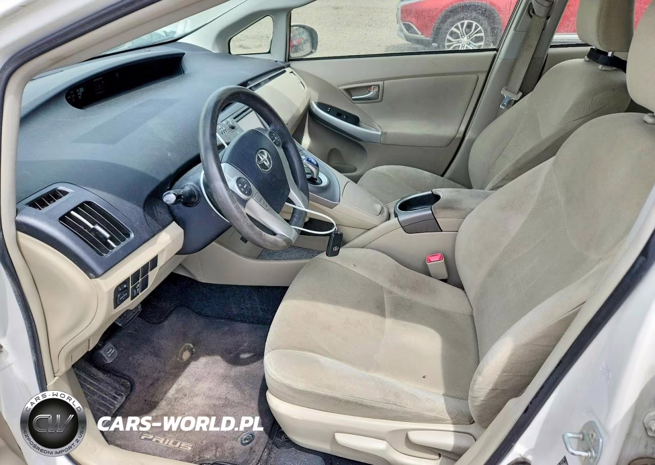 2012 Toyota Prius Two VIN:JTDKN3DU1C5391546 - 7