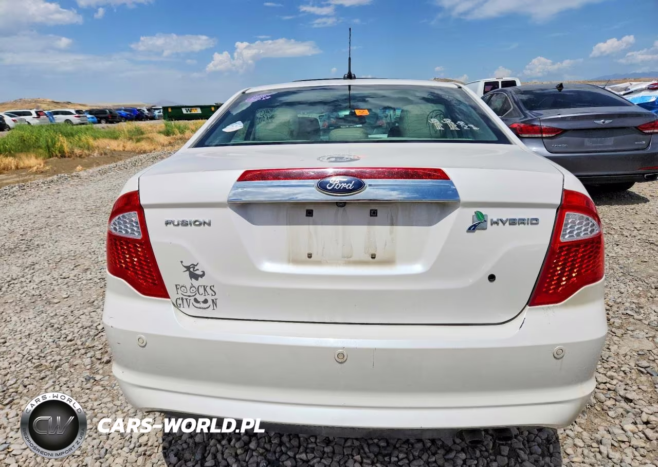 2012 Ford Fusion Hybrid VIN:3FADP0L38CR205692 - 6