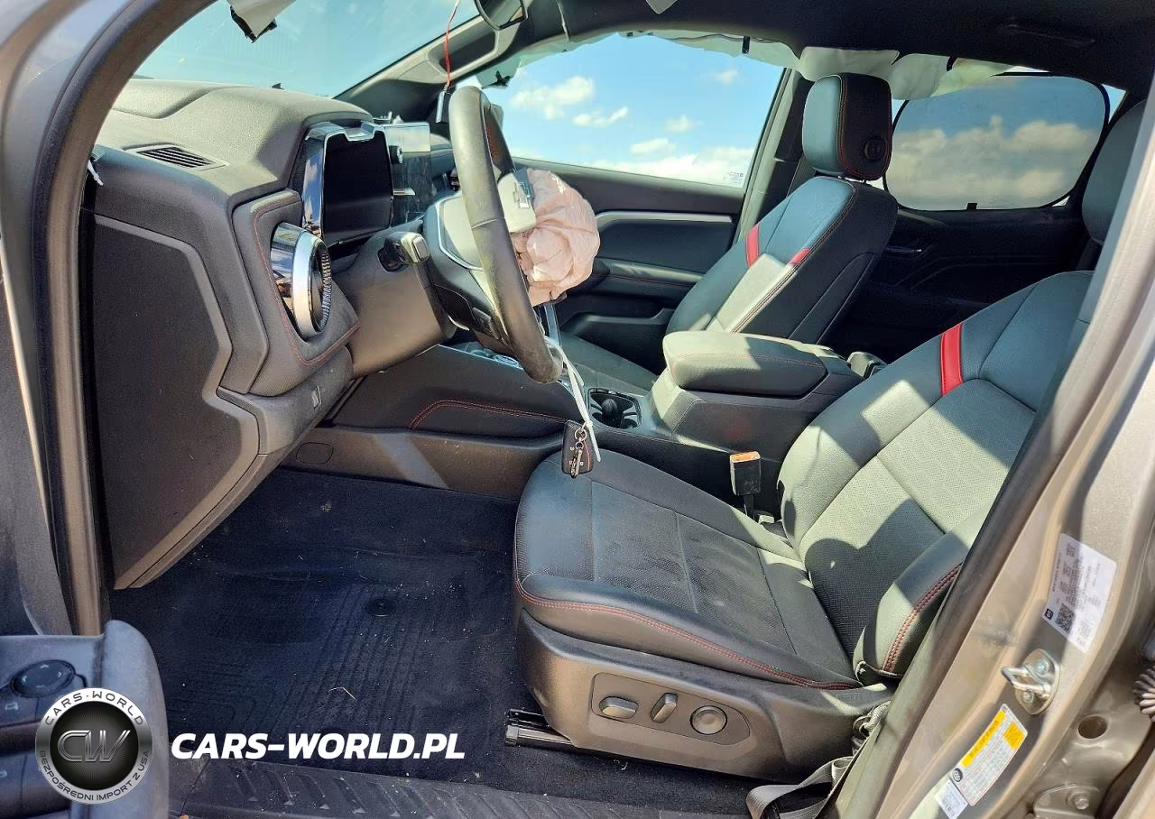 2024 Chevrolet Colorado Z71 VIN:1GCPTDEK4R1294193 - 7