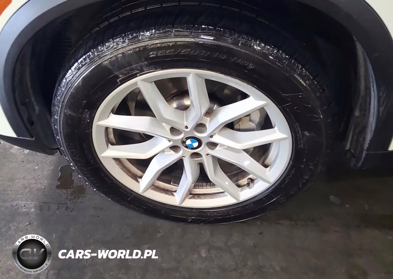 2020 BMW X5 xDrive40I VIN:5UXCR6C08L9B81724 - 13