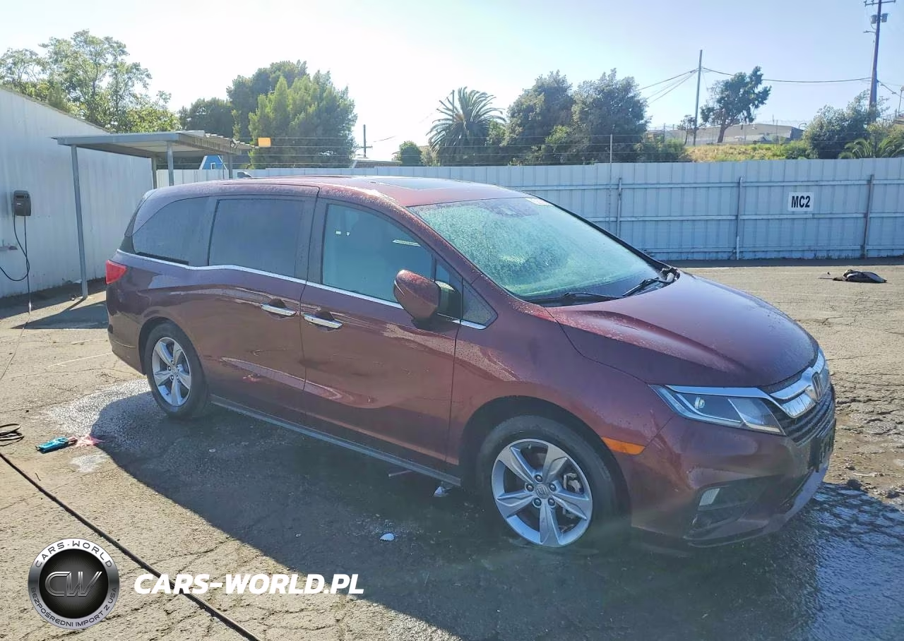 2018 Honda Odyssey Exl VIN:5FNRL6H79JB013657 - 4
