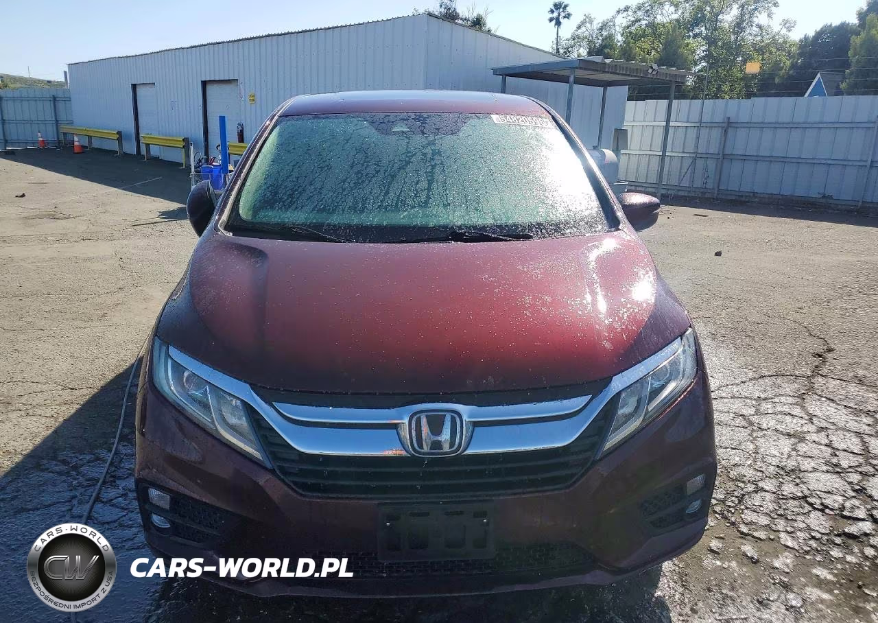 2018 Honda Odyssey Exl VIN:5FNRL6H79JB013657 - 5