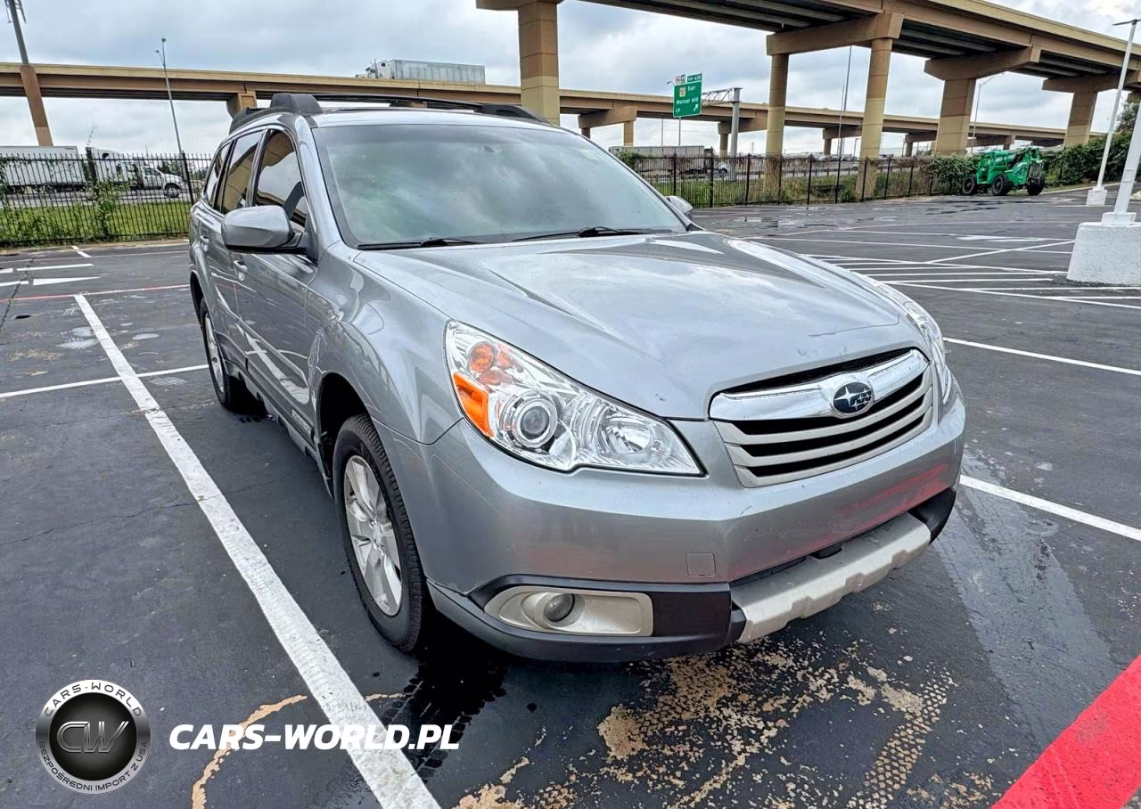 2011 Subaru Outback 2.5I Limited