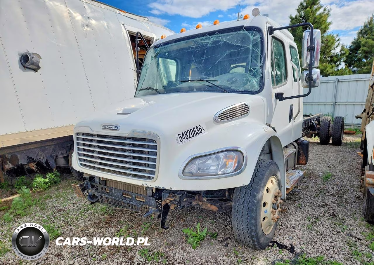 2021 Freightliner M2 106 Med