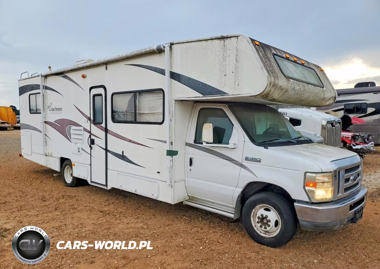 2010 Coachmen Freelander Se
